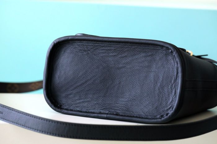 Neverfull Inside Out BB “26.5*16.5*11CM” 085