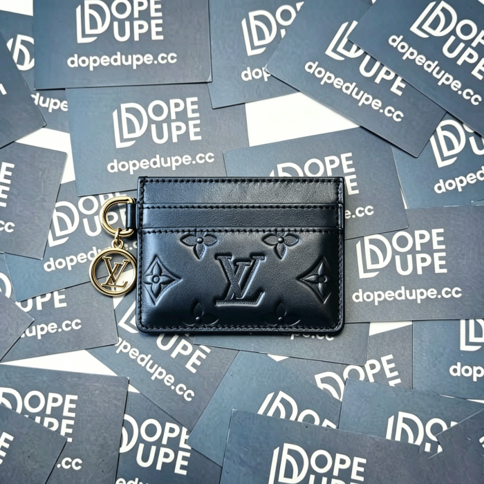 Charms Monogram Empreinte “10*7*0.3CM” 042