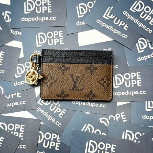 Charms Monogram Empreinte “10*7*0.3CM” 022