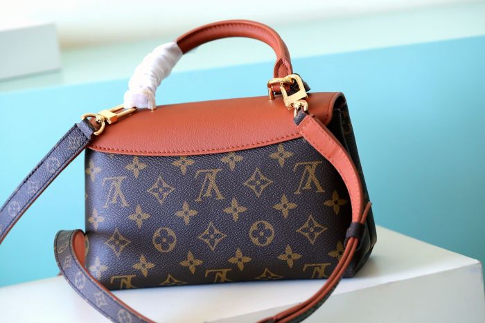 Madeleine BB “24.5*16*8CM” 055