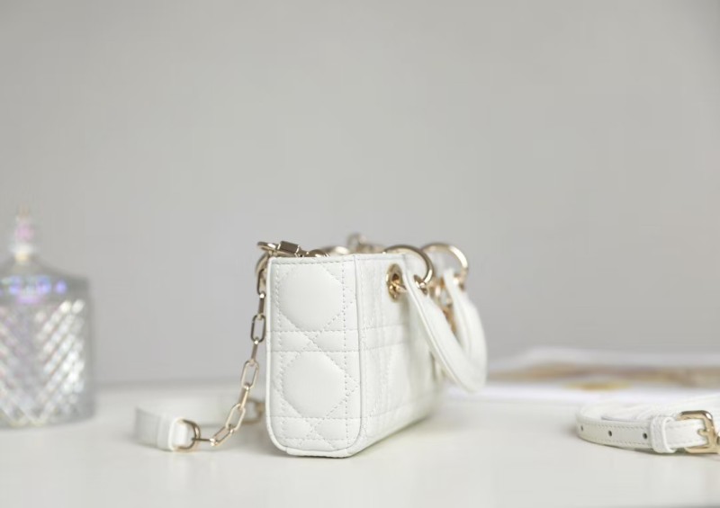 Lady Dior D-Joy “16*9*5CM” 046 