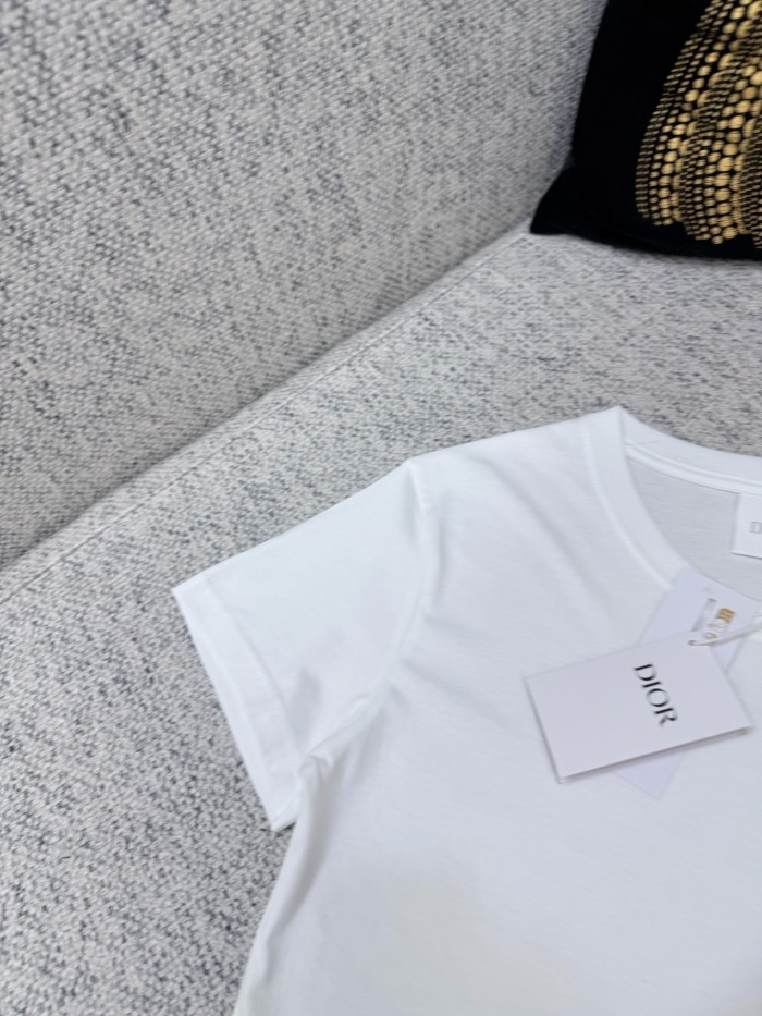 TEES