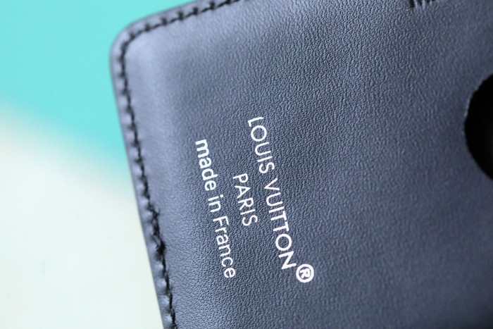 Magnetic Card Holder “9.5*6.5*0.5CM” 022