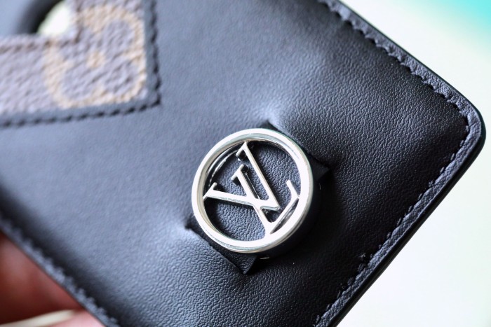 Magnetic Card Holder “9.5*6.5*0.5CM” 022