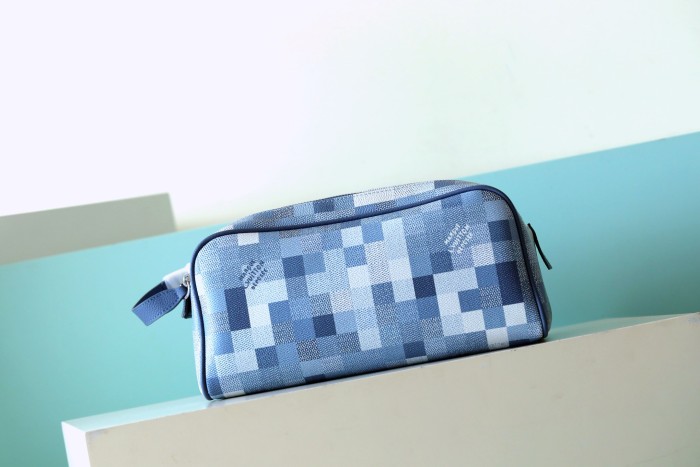 Locker Dopp Kit “28*16.5*15CM” 053