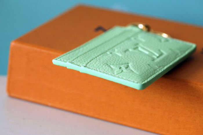 Charms ”10.2*7.3*0.3CM“ 042
