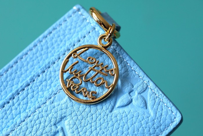 Charms ”10.2*7.3*0.3CM“ 042