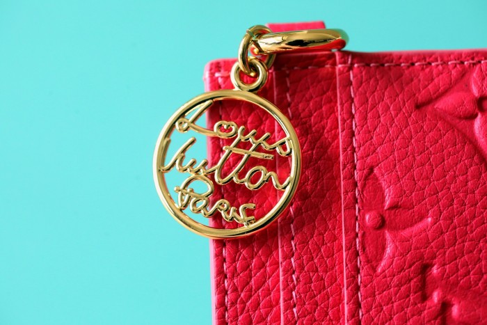 Charms ”10.2*7.3*0.3CM“ 042