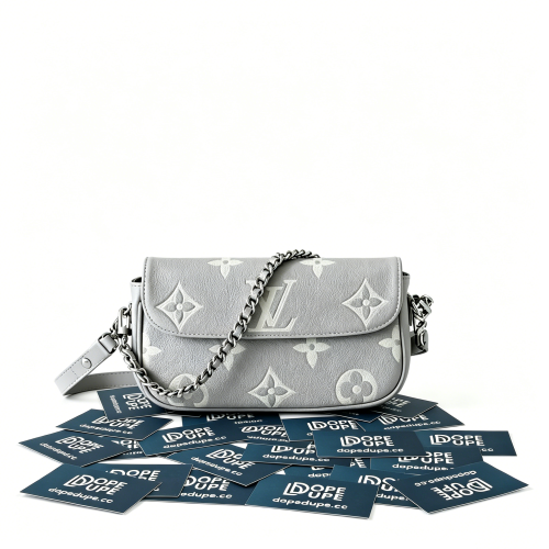 Wallet On Chain lvy “23.5*12*4.3CM” 056