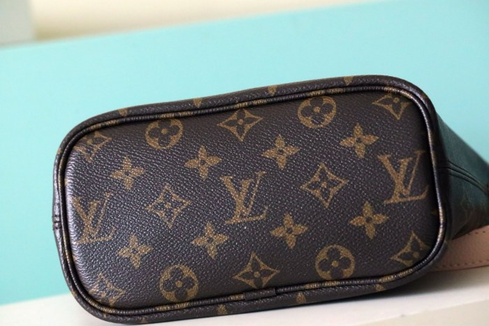 Neverfull Inside Out BB “26.5*16.5*11CM” 085