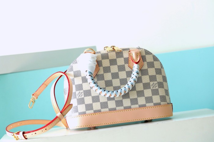 PM Alma BB Shoulder Bag “23.5*17.5*11.5CM” 086