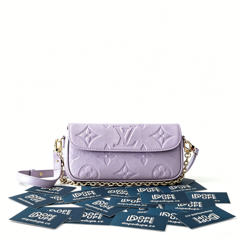 Wallet On Chain lvy “23.5*12*4.3CM” 056
