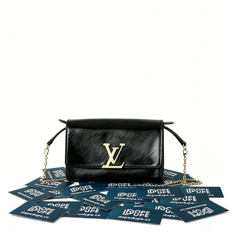 pochette louise ‘‘22*16*4.5CM’’ 056