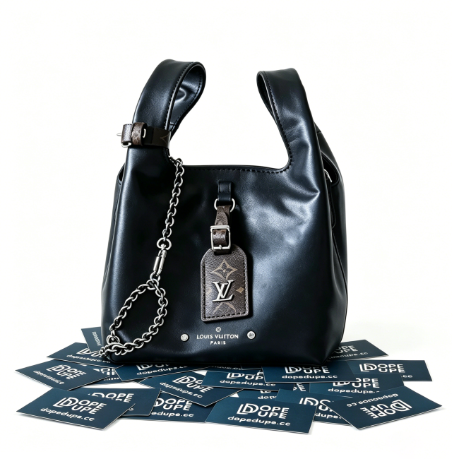 BB Atlantis Crossbody Bag “17*17*7CM” 095