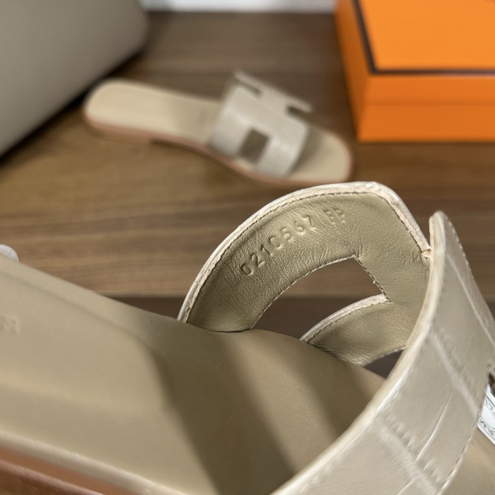 Oran Slides(Female)35-42=