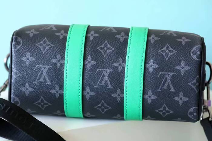Keepall Bandouliere 25 “25*15*11CM” 005