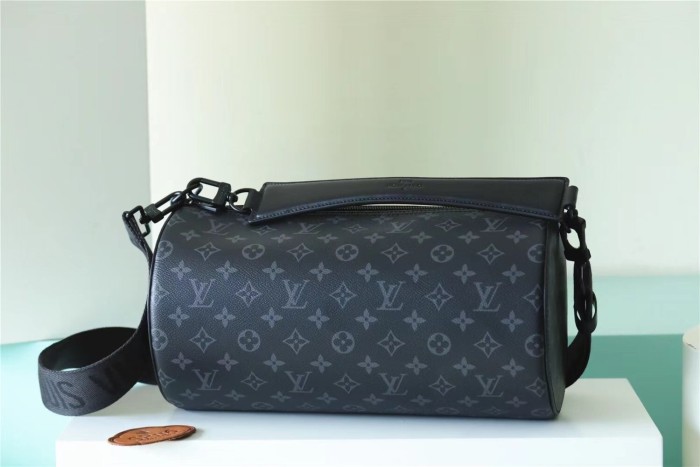 Soft Polochon Monogram Macassar “33*17*17CM” 026