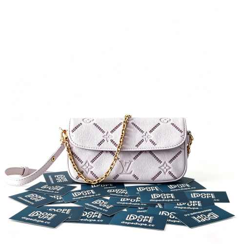 Wallet On Chain Lvy “23.5*12*4.3CM” 006