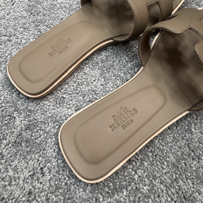 Oran Slides(Female)36-41