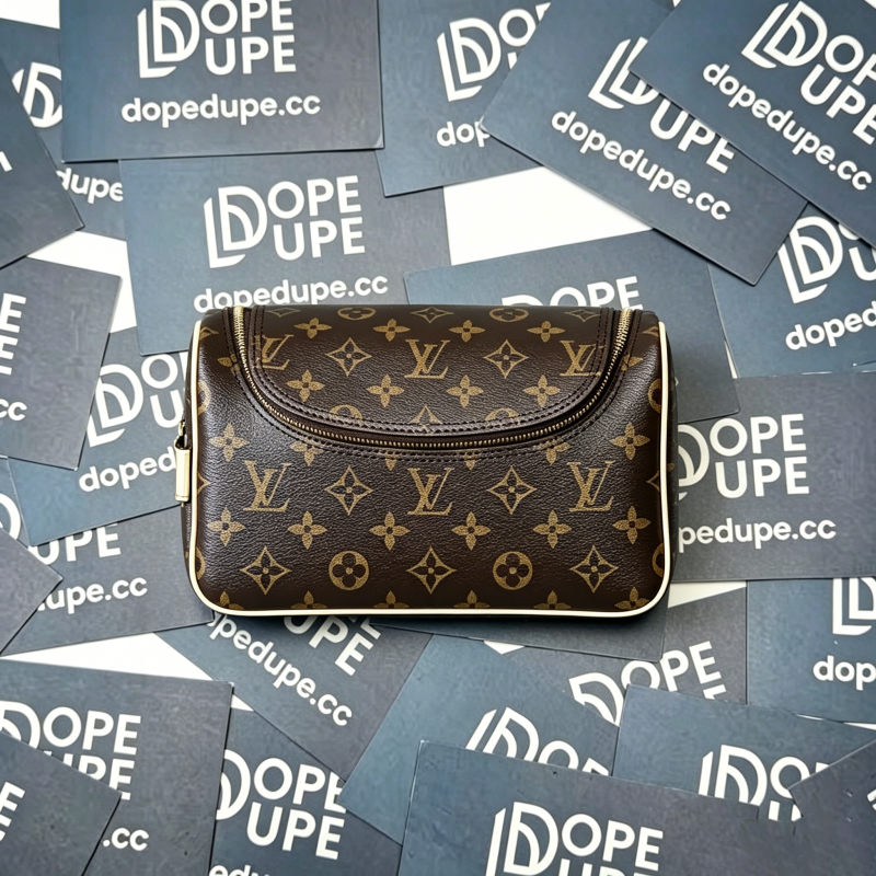Dopp Kit Locker “28*16.5*15CM” 033