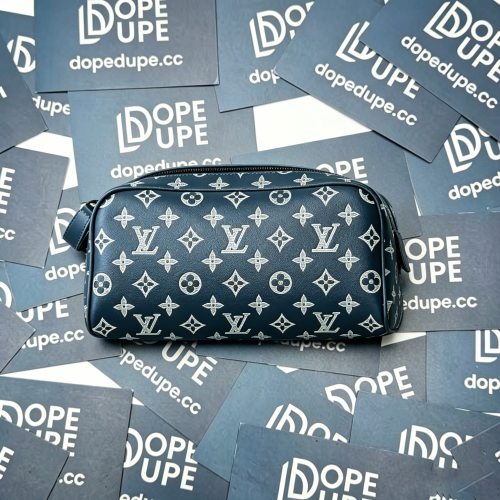Dopp Kit Locker “28*16.5*15CM” 064