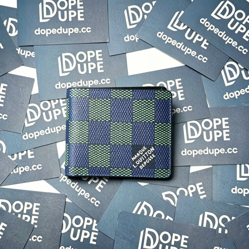 Multiple Wallet Monogram Shadow “11.5*9*1.5CM” 022