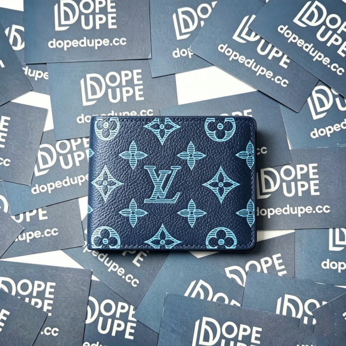 Multiple Wallet Monogram Shadow “11.5*9*1.5CM” 022