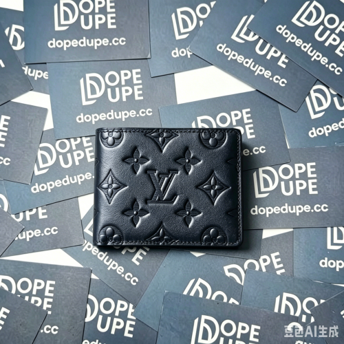 Multiple Wallet Monogram Shadow “11.5*9*1.5CM” 052