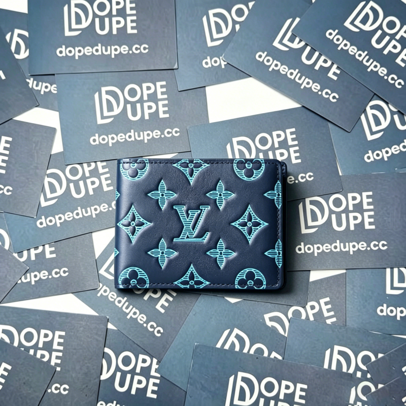 Multiple Wallet Monogram Shadow “11.5*9*1.5CM” 052