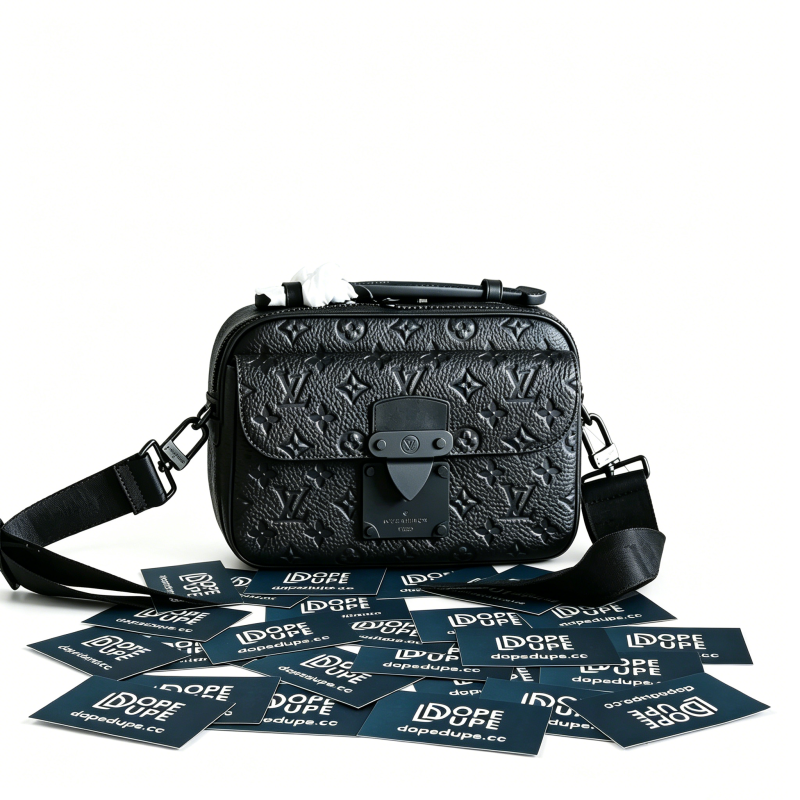 S-Lock Messenger Bag “22*18*8CM” 027