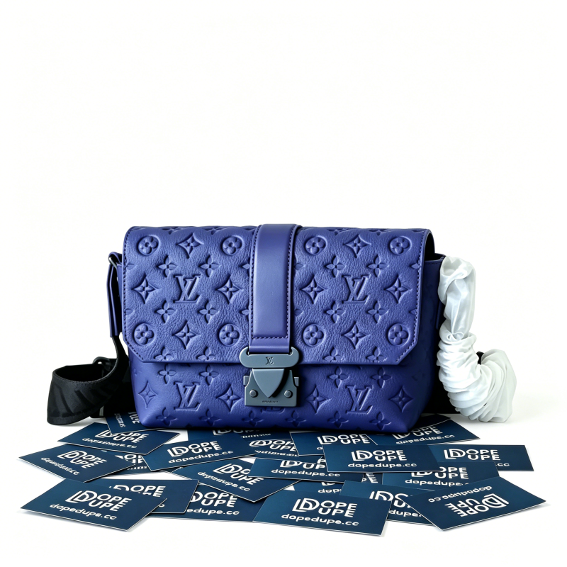 S Cape Messenger Crossbody Bag “28*16*10CM” 027