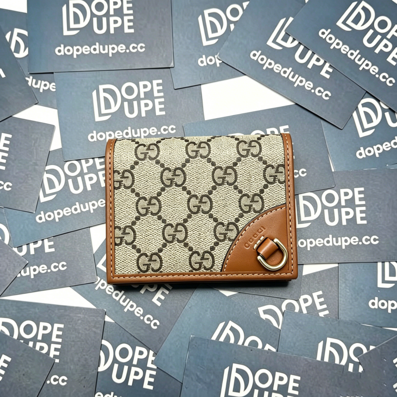 GG Emblem Compact Wallet “11*8.5*3CM” 032