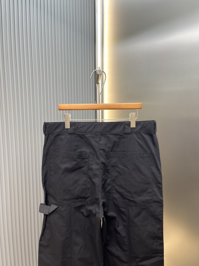 TROUSERS