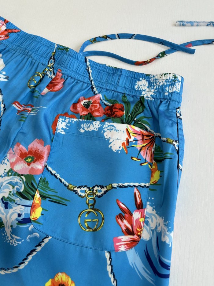 SHORTS