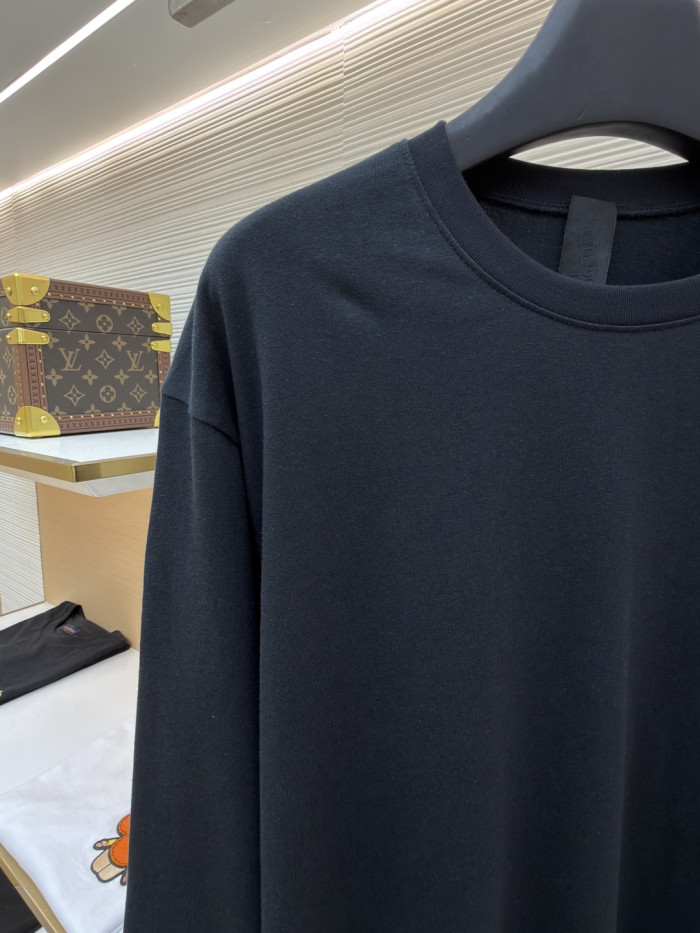 LONG TEES