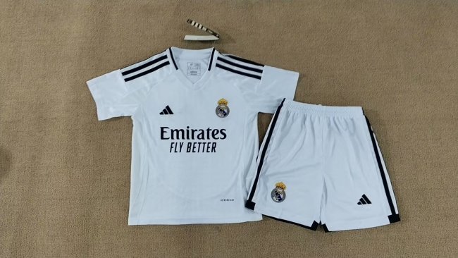 Real Madrid jersey 24/25 home Kids kit short