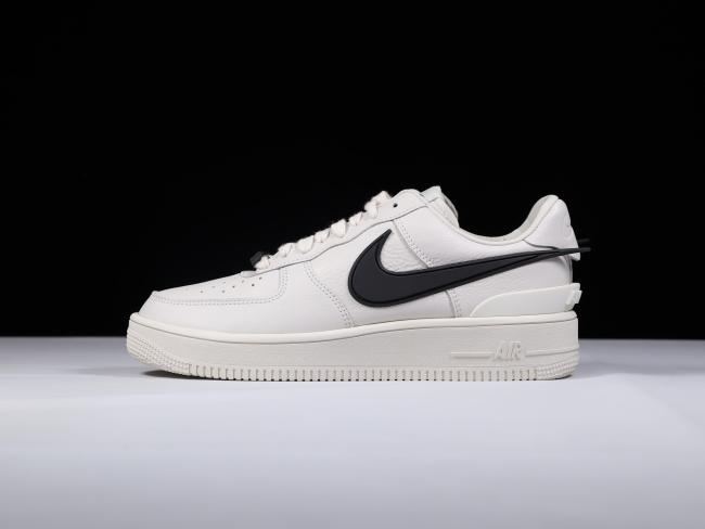 A M B U S H x  Force 1