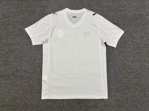 Valencia 25/26 home jersey kit shirt