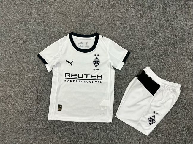 Monchengladbach 25/26 home kids jersey kit