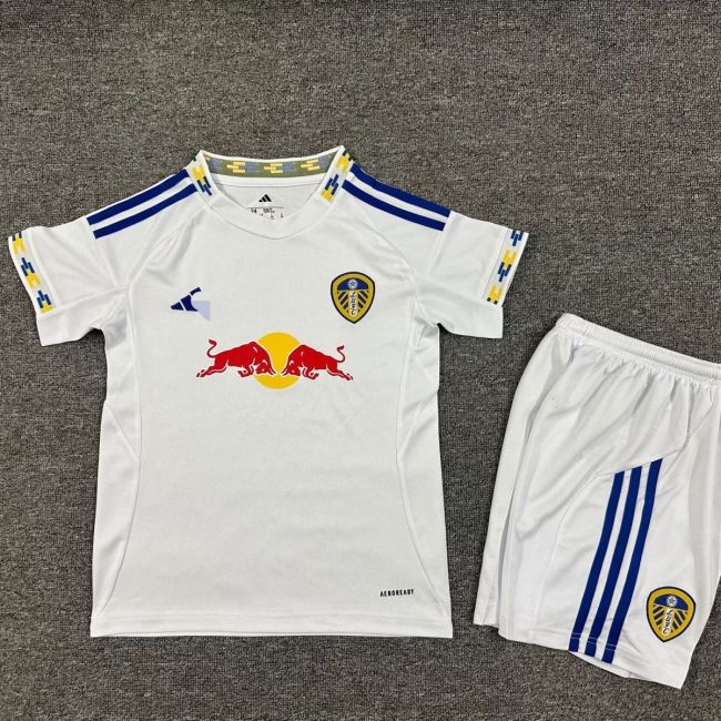 Leeds United 25/26 home Kids jersey kit