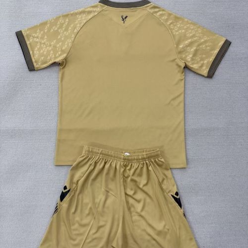 Crystal Palace 25/26 away kids jersey kit