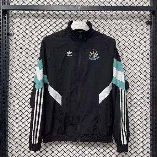 Newcastle 25/26 Windbreaker jacket