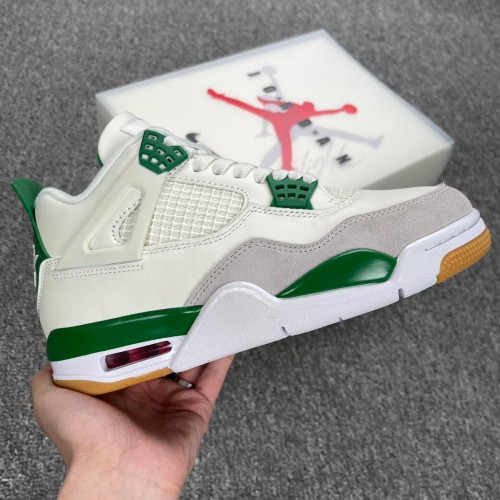 Get Nike SB x Air Jordan 4 Pine Green Calaite