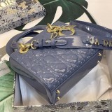 大人気！レディ ディオール スモールハンドバッグコピー カーフスキン ショルダー deu23114
