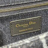 春もの新作ディオール 30 モンテーニュ 偽物 バッグ den98886