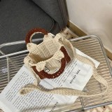クロエ ハンドメイドクロシェ woody ナノトートバッグ 偽物 chg43037
