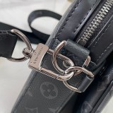 21AW★​ルイヴィトン ショルダーバッグ 偽物 トリオ メッセンジャー モノグラム M69443