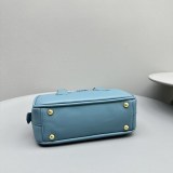 新作入手困難ミュウミュウ 偽物 レザートップハンドバッグ myt34450