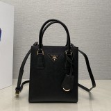 ギフトに最適 プラダ シンボル 偽物 ファブリック スモールバッグ 1BA358 pue48536