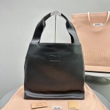 大人気定番ミュウミュウ レザー ハンドバッグ 偽物ブラックmyo22973
